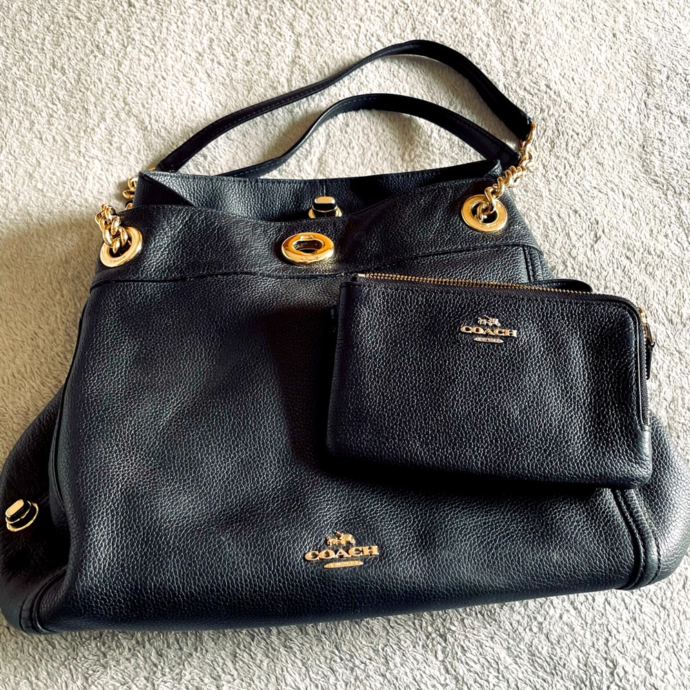 Coach Edie shoulder bag with small wristlet